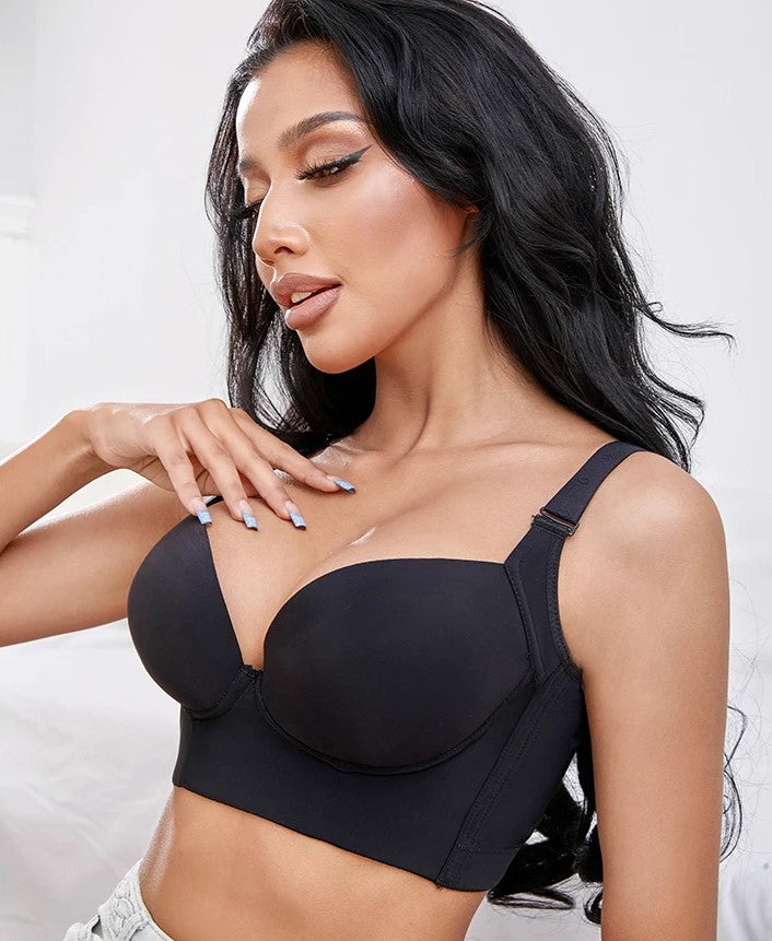 Women's plus size deep cup push-up bra for confident lift & support.