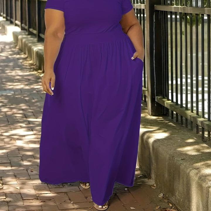 Effortless vacation style: women's plus size flowy short sleeve maxi dress.