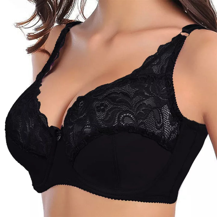 Women's plus-size lace push-up bra, offering ultimate support & elegant comfort for everyday wear.