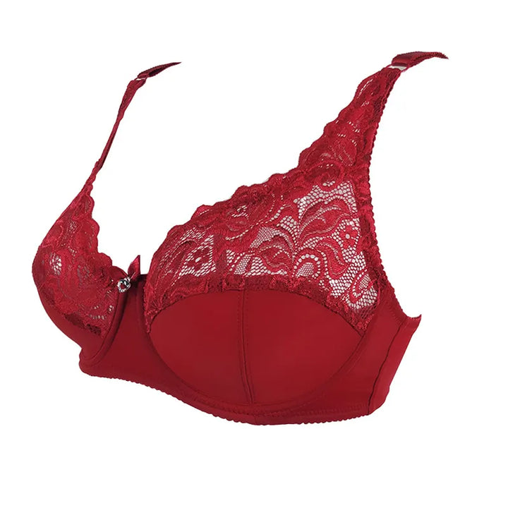 Soft floral lace plus-size push-up bra for women, designed for comfort, lift, and elegant appeal.