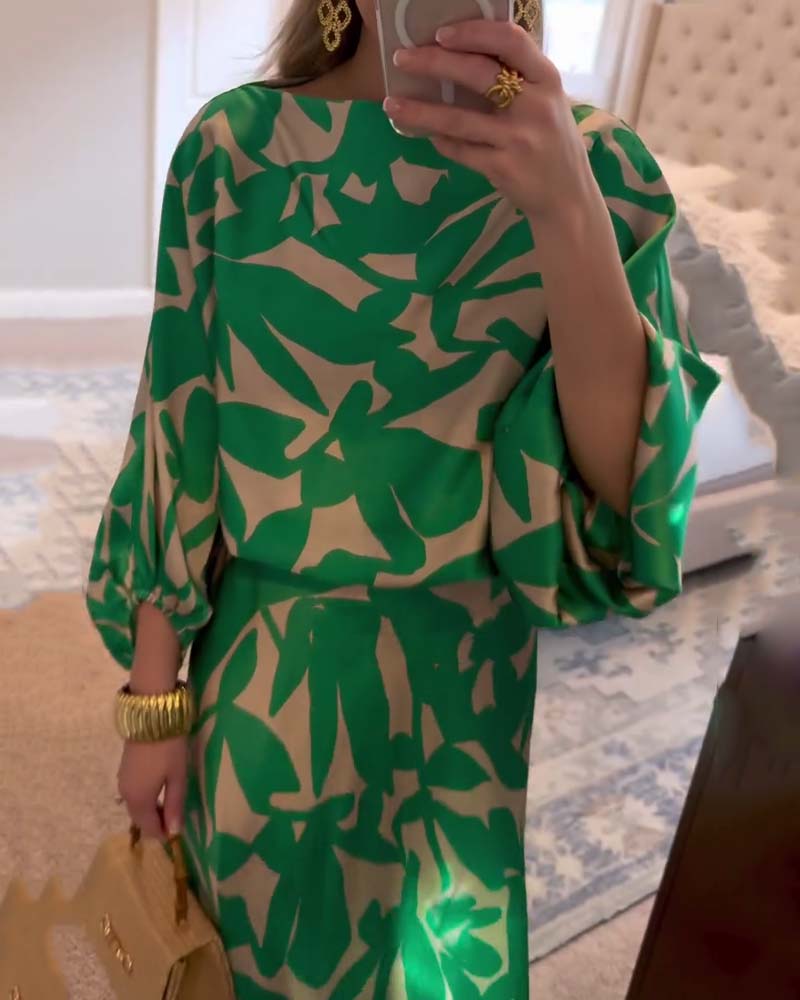 Beautiful women's printed matching set featuring stylish lantern sleeves and a vibrant pattern.