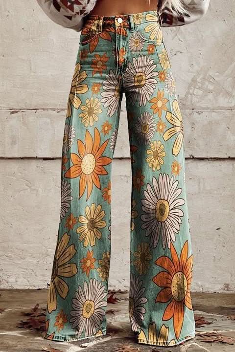 Casual women's baggy jeans, relaxed fit, designed for breathable, stylish everyday wear.