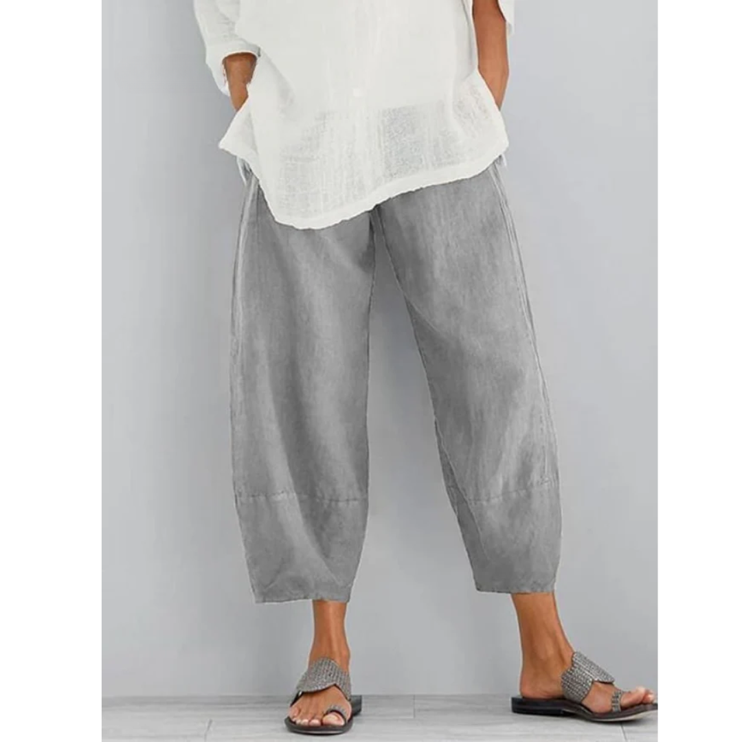 Comfortable women's relaxed fit khaki leisure pants, perfect for versatile everyday style and casual outfits.