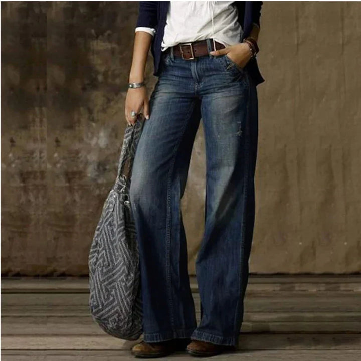 Stylish women's relaxed fit jeans, perfect for everyday wear. Comfortable, flattering casual trousers for women.