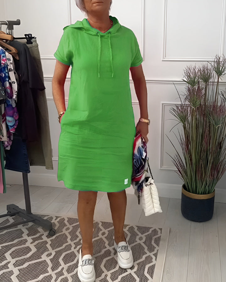 Chic women's hoodie midi dress, relaxed fit, offering comfort & casual style for any day.