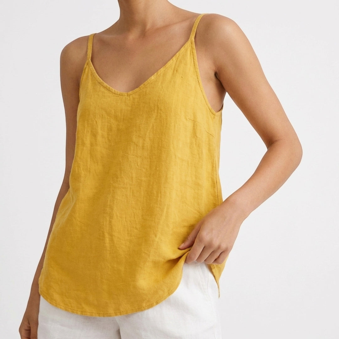 Essential women's relaxed fit tank top, perfect for effortless warm weather layering.