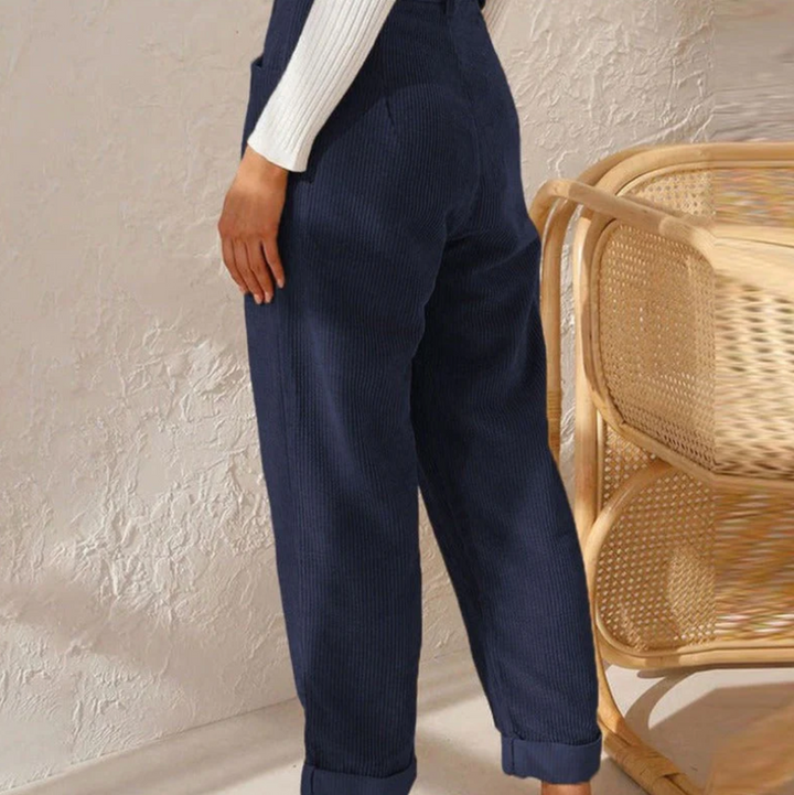 Stylish women's relaxed fit pants, full-length and comfortable for modern fashion.