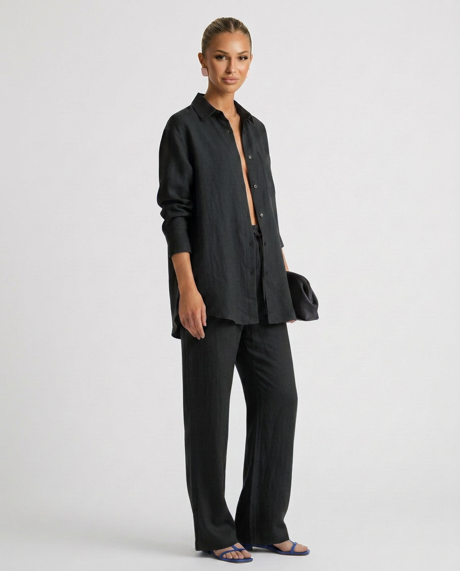 Women's fashion two piece matching lounge set. Relaxed fit for comfortable, stylish casual & summer wear.