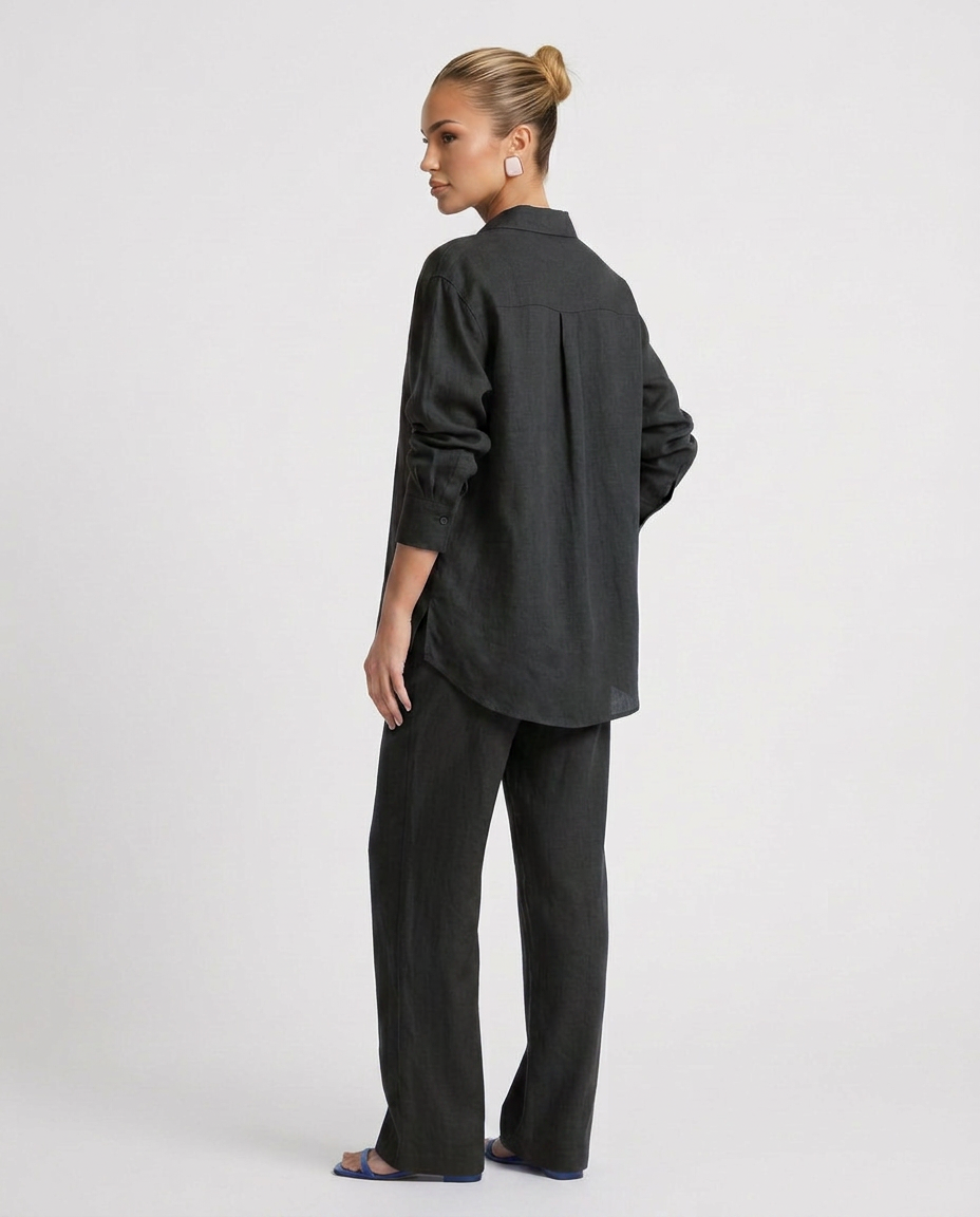Comfortable & versatile women's matching two piece lounge set. Relaxed fit for effortless casual style.