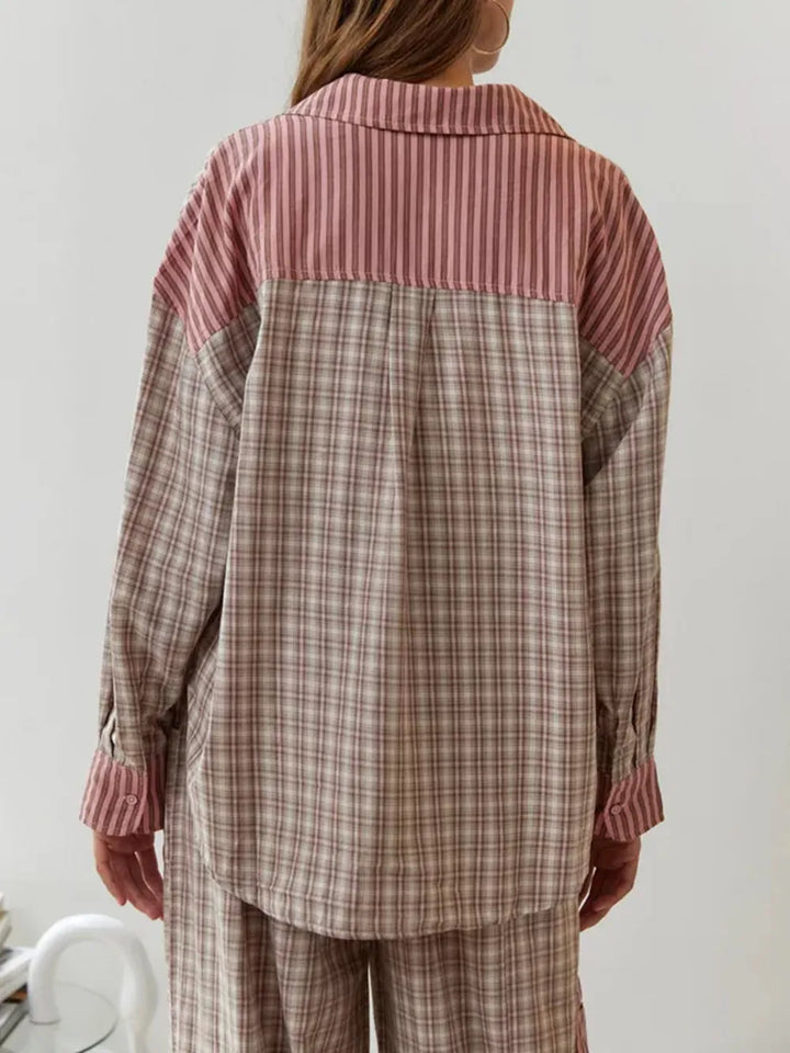 Relaxed fit women's vintage pajama set. Comfortable two-piece nightwear, ideal for cozy home loungewear.