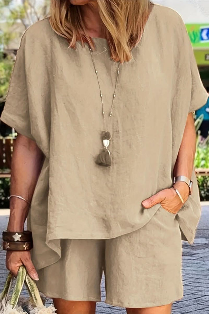 Matching women's shorts set, a relaxed fit summer co-ord outfit for casual & vacation wear.