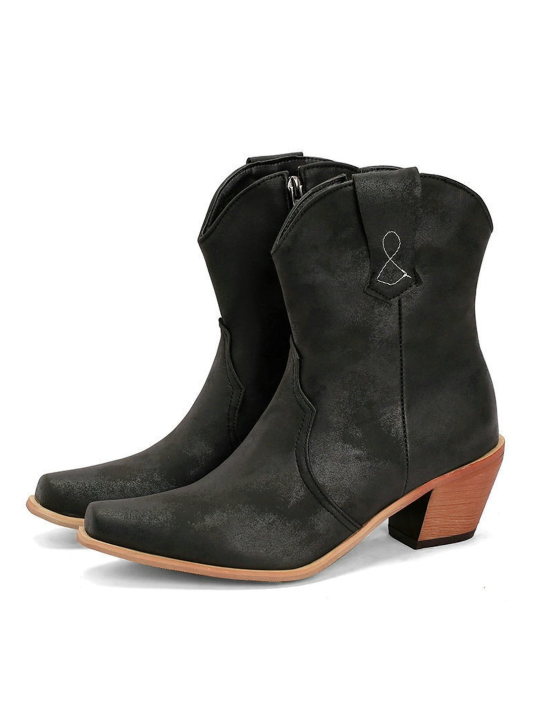 Comfortable women's wide calf snip toe cowgirl boots, black, perfect for rustic western fashion.