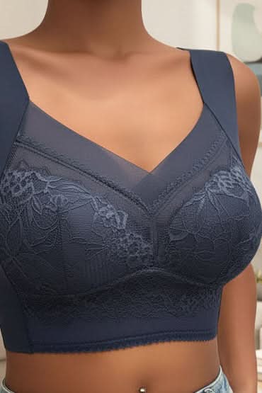 Second-skin seamless wireless bra for women, invisible under clothing.