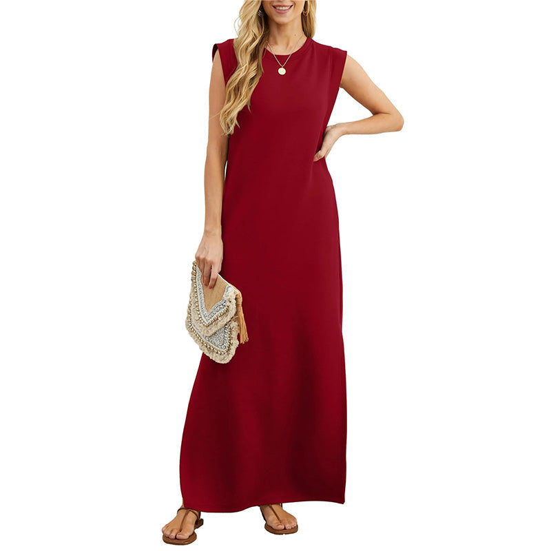 Stylish women's sleeveless maxi dress, a flowy and relaxed fit for versatile summer and everyday wear.