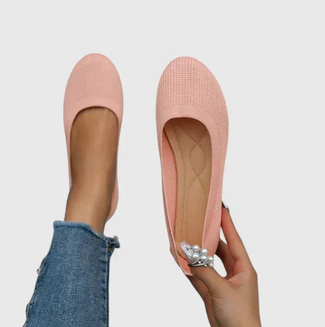 Orthopedic slip-on shoes for women, providing excellent arch support, posture correction & pain relief.