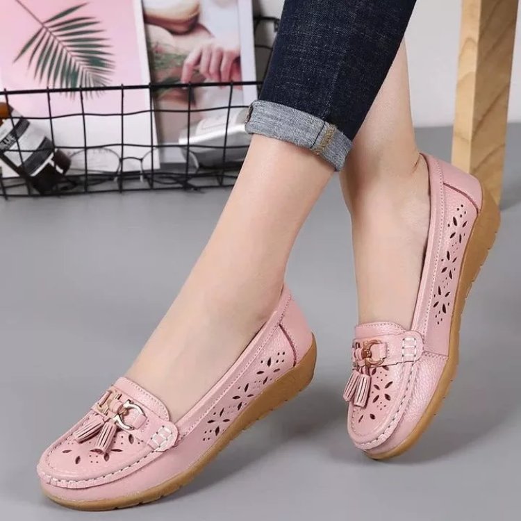 Women's soft breathable moccasin sandals, perfect for casual summer wear & everyday comfort.
