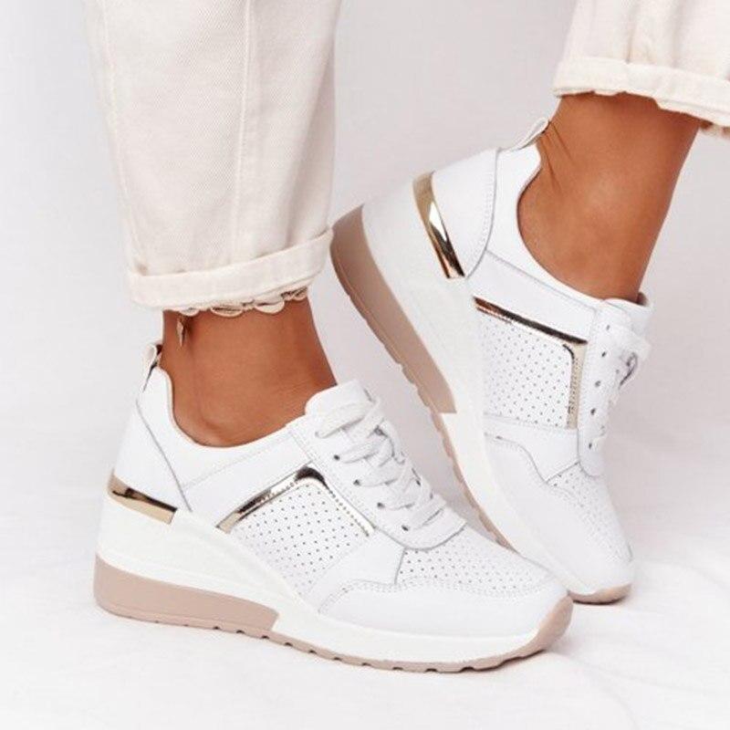 Orthopedic-friendly women's comfort shoes, soft cushioned support & anti-slip sole for daily walking.