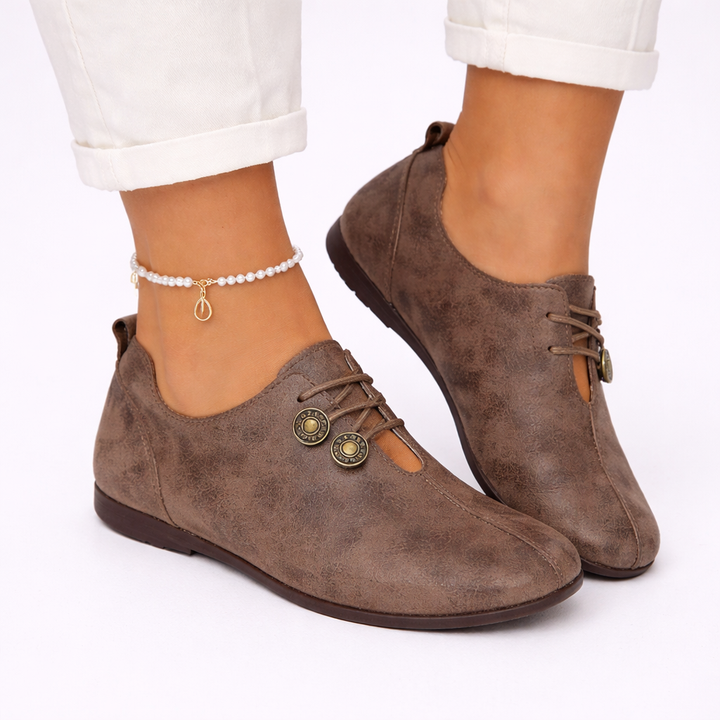 Stylish women's slip-on loafers, offering orthopedic comfort & foot support, perfect for casual flats.