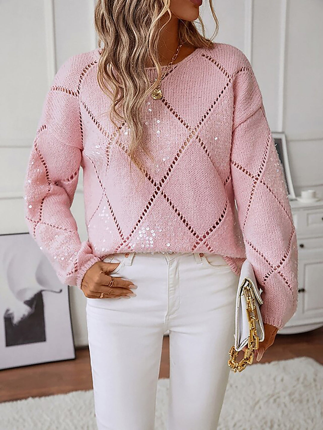Comfortable women's knit sweater, dazzling sequins, crew neck, perfect party wear.