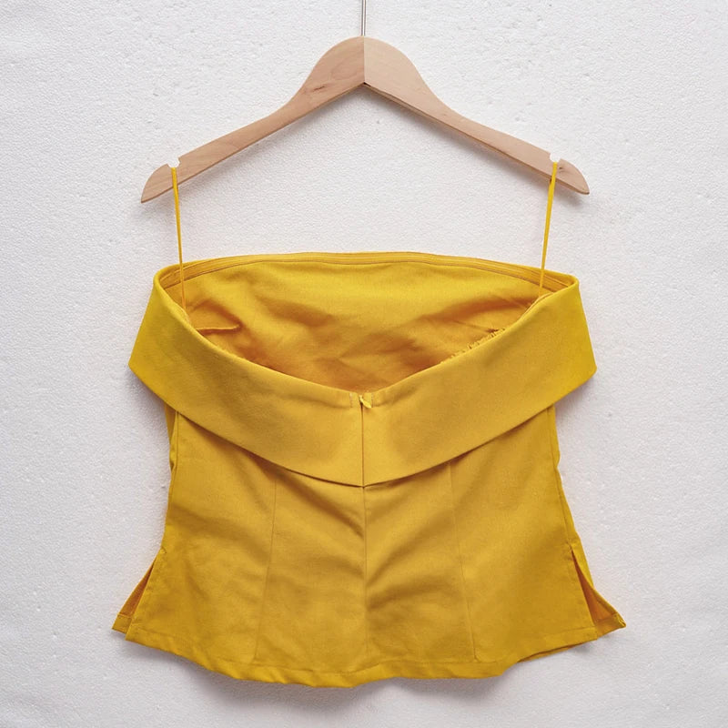 Effortless women's strapless tube crop top, essential for summer beachwear and vacation.