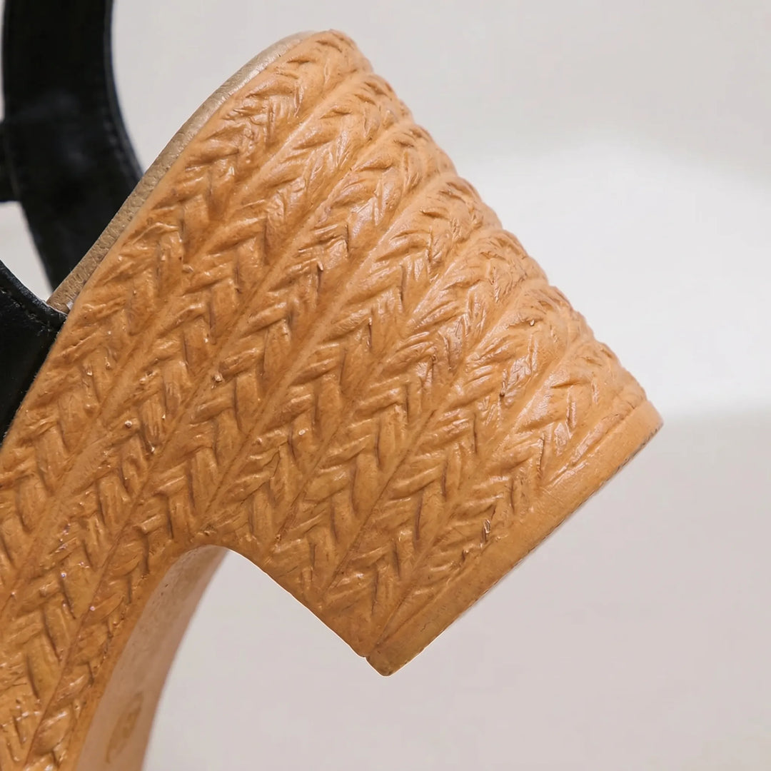 Comfortable women's strappy platform sandals, perfect vacation style footwear with a trendy chunky block heel.