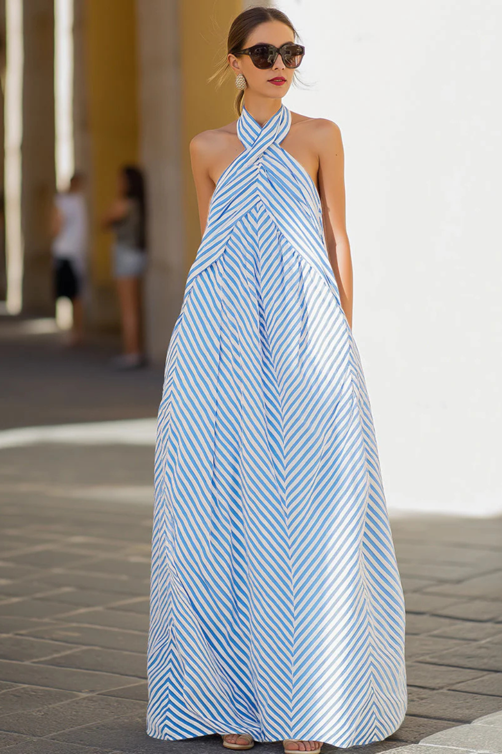 Comfortable and stylish women's striped halter neck maxi sundress. Relaxed fit for effortless summer elegance.