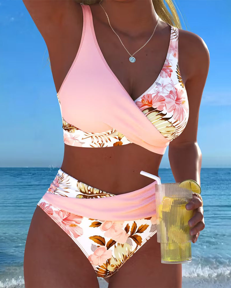 Women's stylish floral print split bikini set, perfect for summer beachwear and vacation.