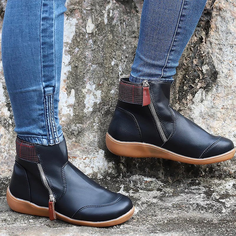 Stylish women's fall/winter orthopedic ankle boots, offering supreme support.
