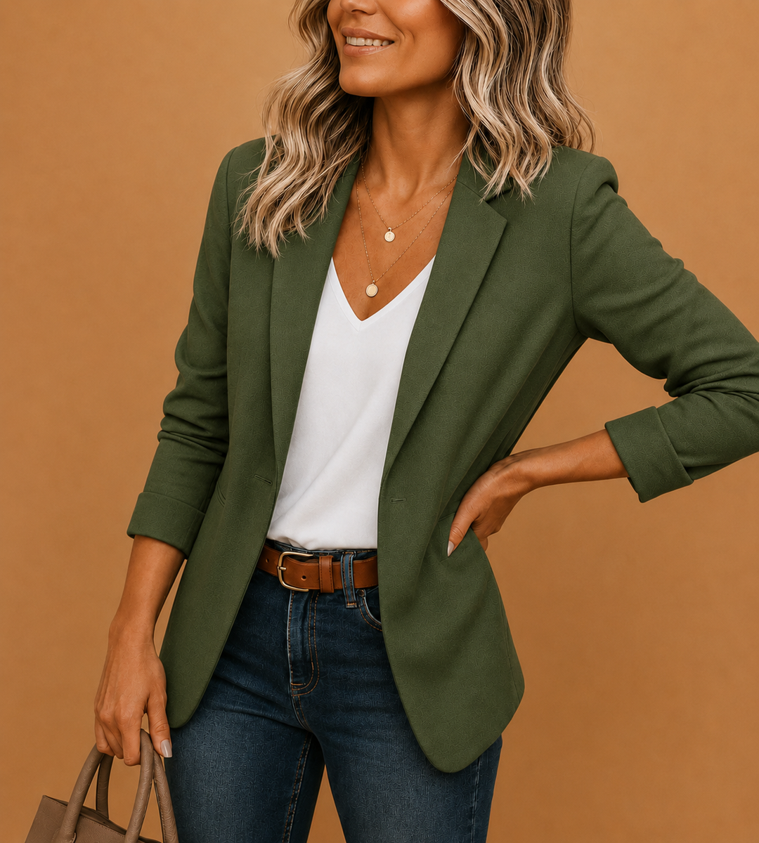 Stylish women's fitted one-button blazer, perfect for adding a tailored, elegant touch to any outfit.