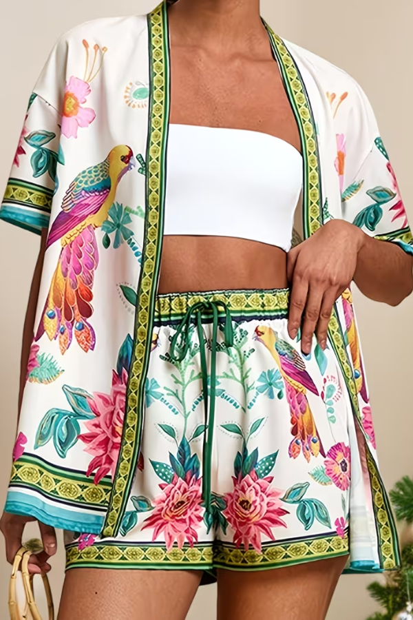 Women's tropical print two-piece shorts set, perfect for summer vacation & beachwear. Matching floral resort outfit.