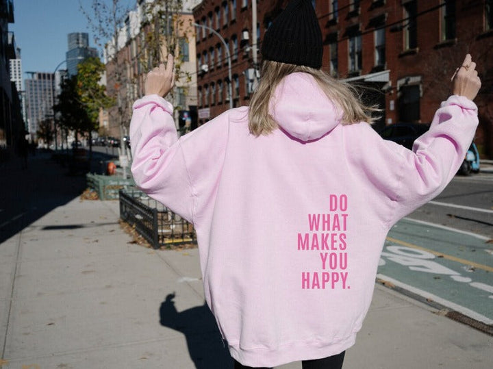 Effortless style: Women's oversized relaxed fit pullover hoodie. Ultra-comfortable & soft, great for casual wear.