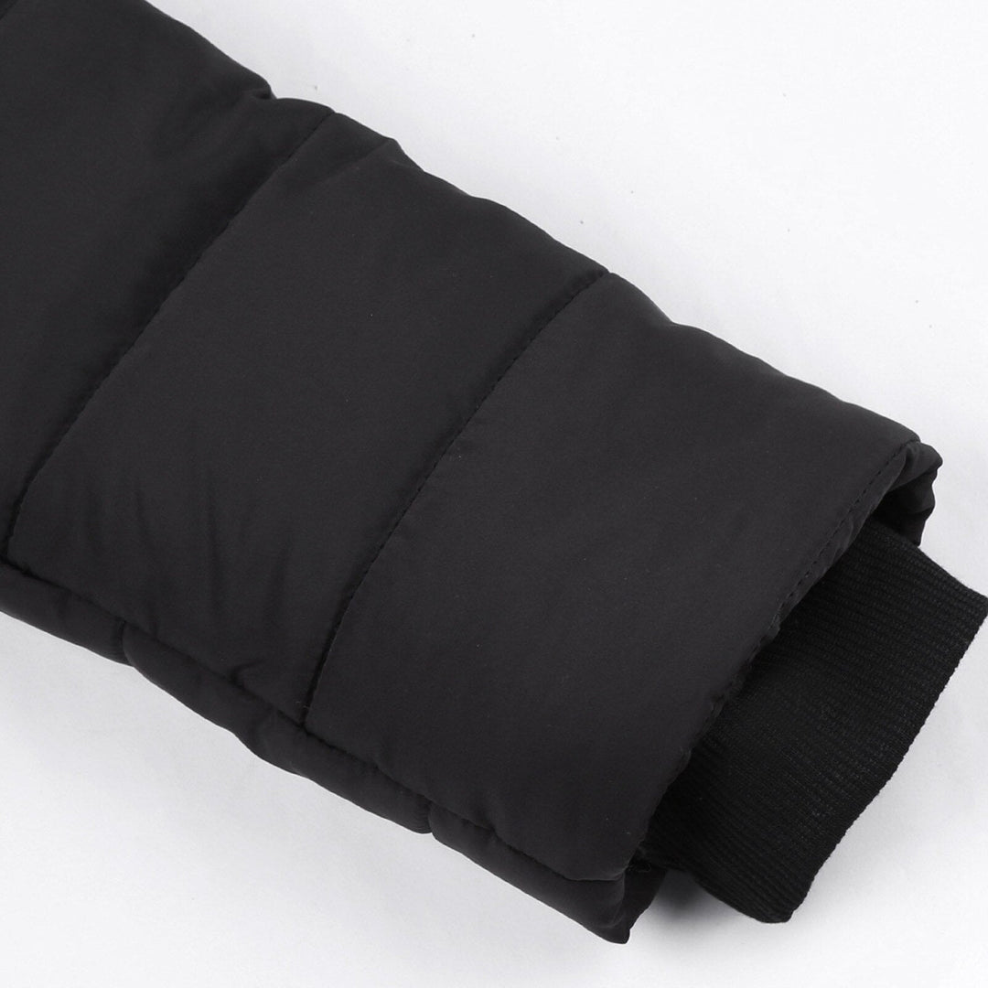 Long women's winter jacket, elegant and warm outerwear, ideal for stylish cold weather essentials.
