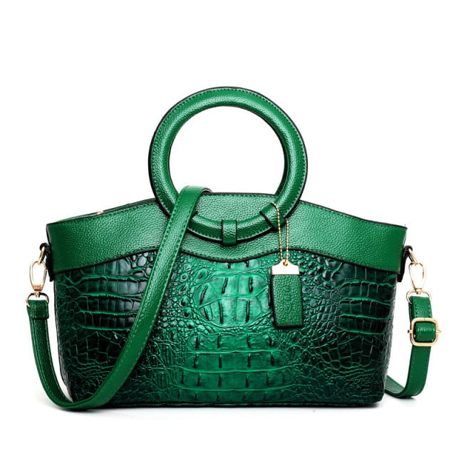 Women's vintage style versatile croc embossed shoulder bag, a must-have faux leather accessory.