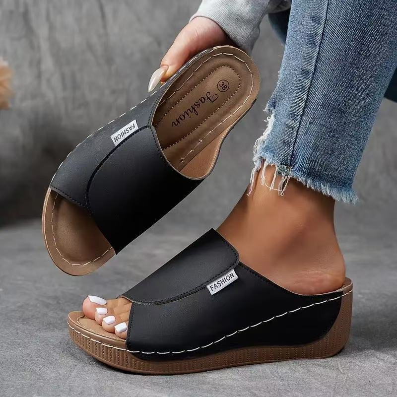 Comfortable women's cushioned walking shoes, perfect for daily wear and long walks.