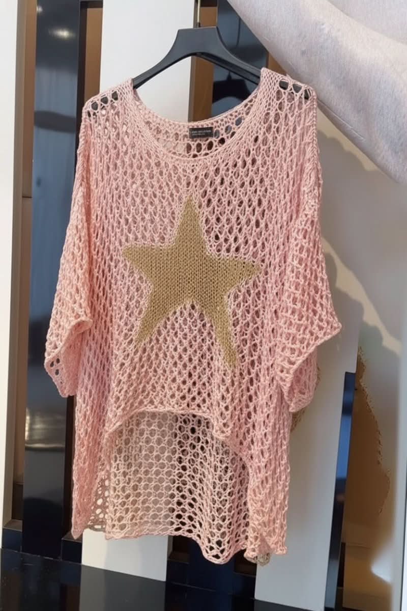 Stylish women's summer crochet crop top, ideal for beachwear, bohemian looks, and warm weather vacation outfits.