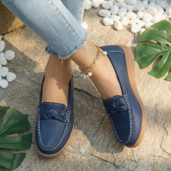 Womens wide fit orthopedic casual loafers with arch support for comfort.