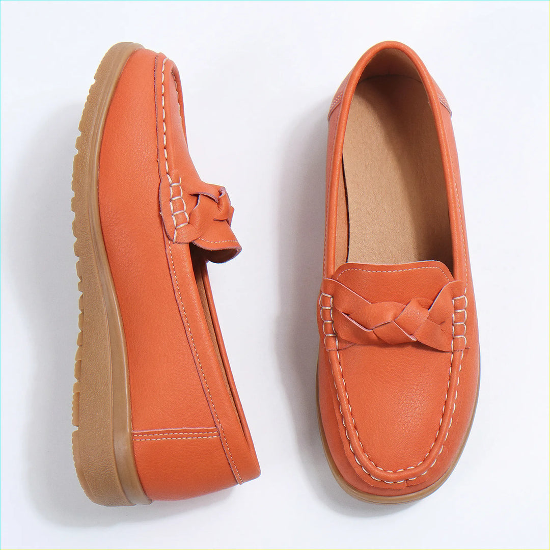 Everyday women's wide fit casual loafers with orthopedic arch support.