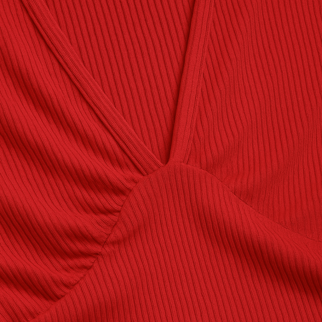 Fashionable women's wide-leg jumpsuit, sleeveless, perfect for versatile casual chic to elegant evenings.