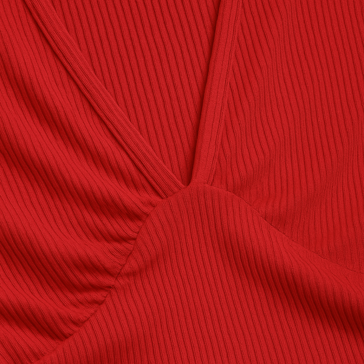 Fashionable women's wide-leg jumpsuit, sleeveless, perfect for versatile casual chic to elegant evenings.