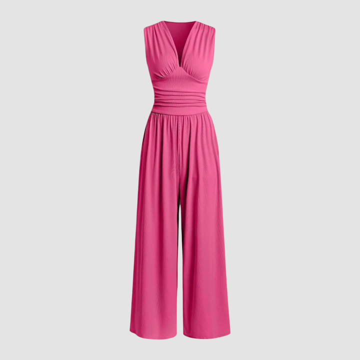 Casual chic women's wide-leg sleeveless jumpsuit, great for summer or an elegant evening outfit.