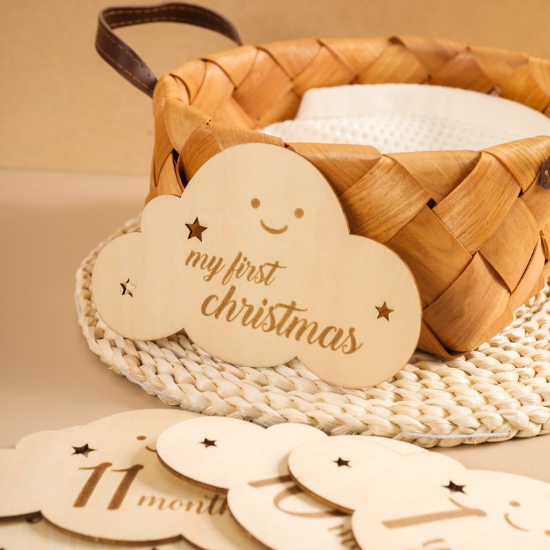Baby monthly milestone wooden cards depicting 'One Month Old' for infant photography gift.