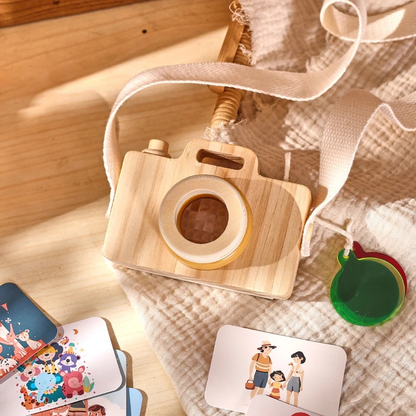 Wooden Kaleidoscope Discovery Camera Toy for kids, Montessori educational pretend play for creative development